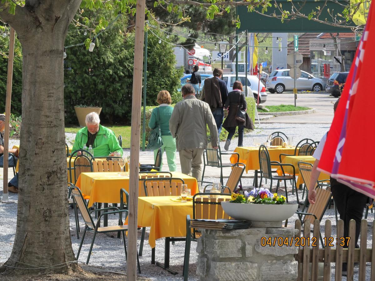 Hotel Restaurant Wachauerhof Шпиц Экстерьер фото